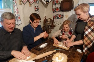 Соромитницкие вечерницы, Полесская хата